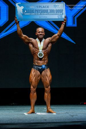 CLASSIC PHYSIQUE OVERALL